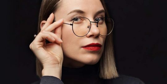 Choosing the Most Flattering Eyeglass Frames for Your Face Header