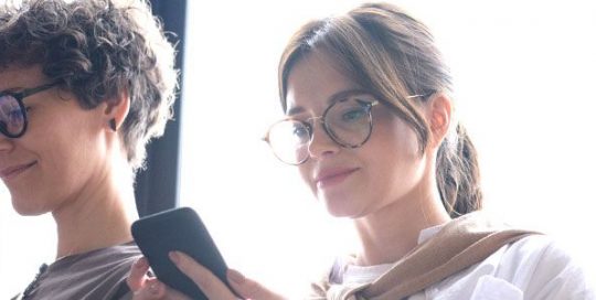 3 Benefits of Blue Light Glasses Header